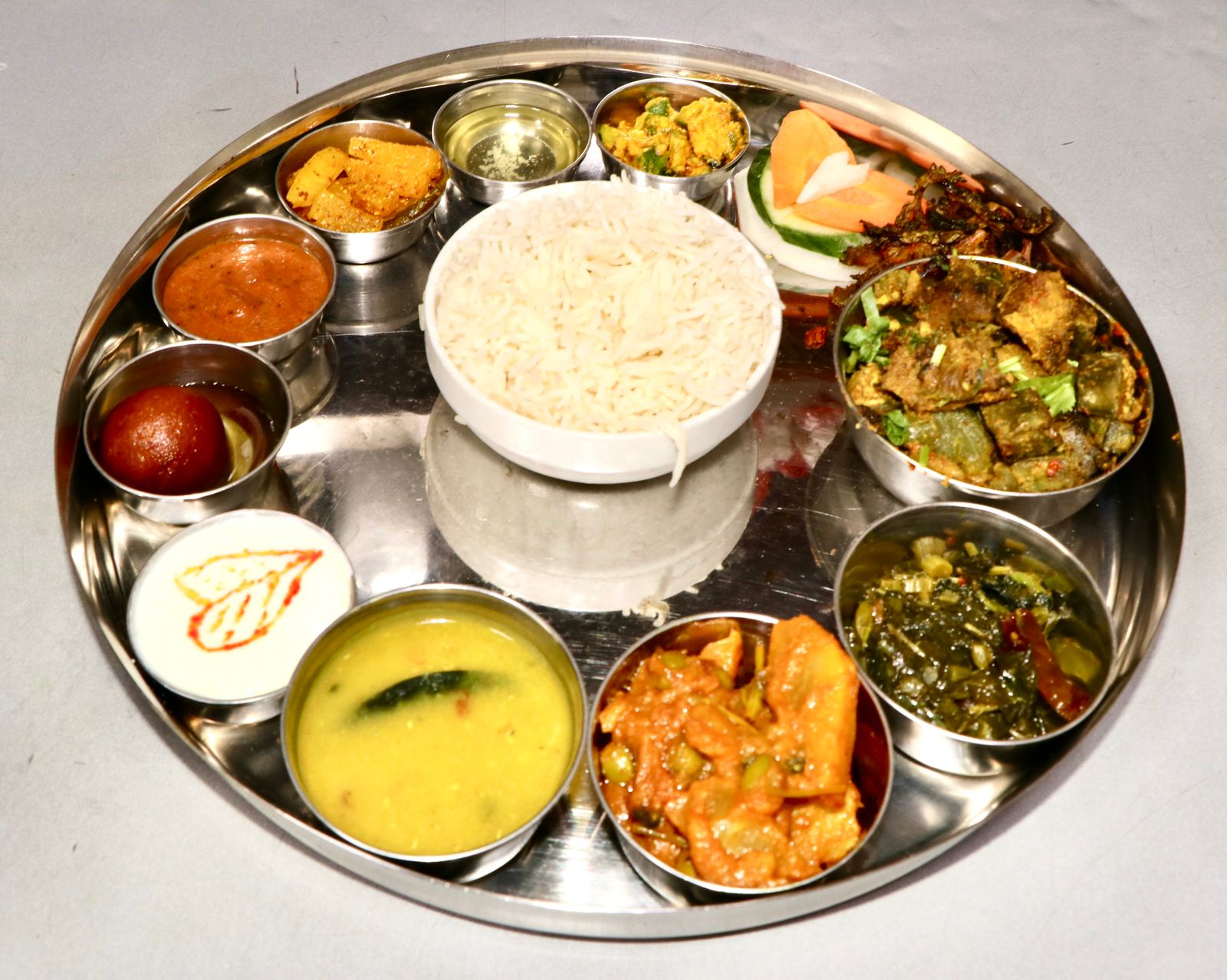 Bhtan Thakali Thali Set